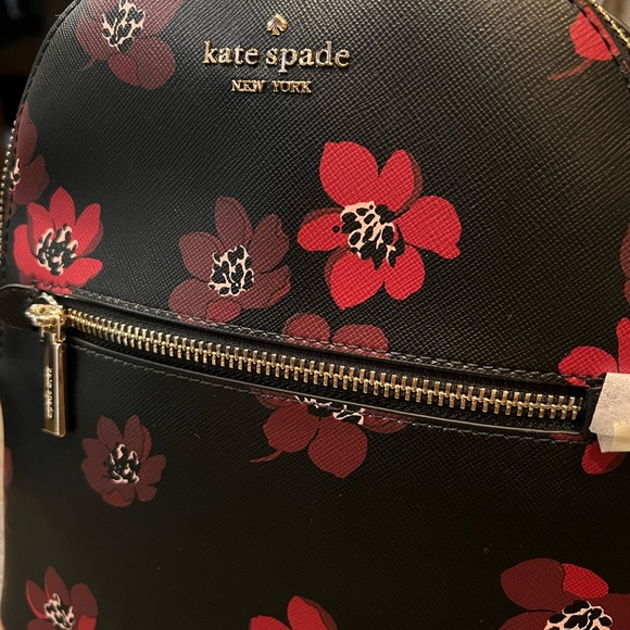 NWT kate spade ♠️ Perry Small Backpack - Picture 5 of 8